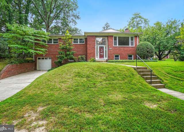 Property at 9016 Levelle Dr, Chevy Chase, MD 20815, 5 beds, 3 baths