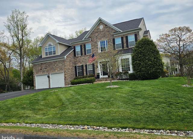 Property at 7807 Mystic River Ter, Glenn Dale, MD 20769, 5 beds, 4.5 baths