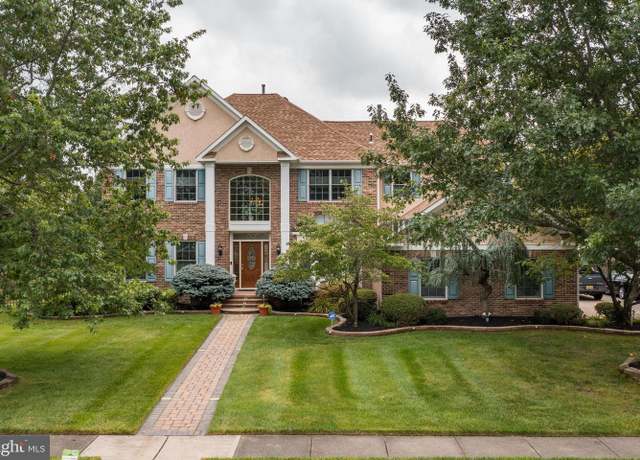 Property at 5 S Deer Pl, Hainesport, NJ 08036, 4 beds, 3.5 baths