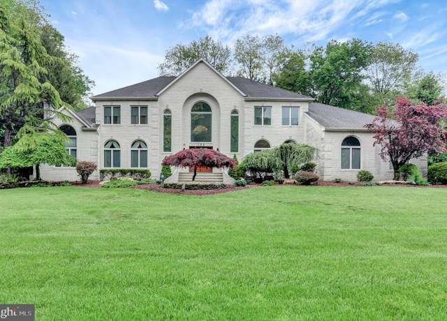 Property at 106 Rico Dr N, Morganville, NJ 07751, 5 beds, 4 baths