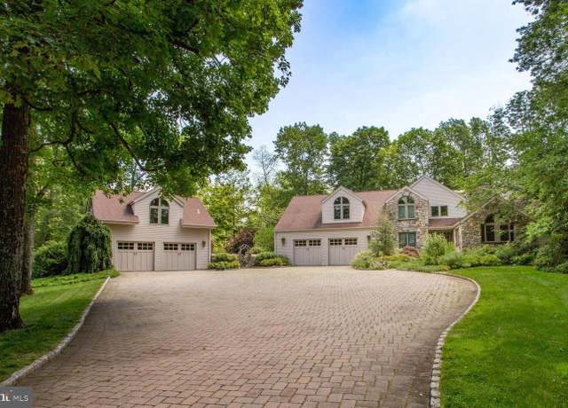 Property at 260 Cafferty Rd, Pipersville, PA 18947, 4 beds, 3.5 baths