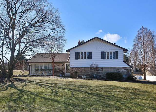 Property at 36 Chapel Hill Rd, Huntingdon Valley, PA 19006, 3 beds, 2.5 baths