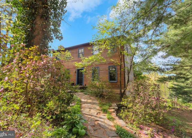 Property at 2596 Swamp Pike, Pottstown, PA 19464, 3 beds, 2.5 baths