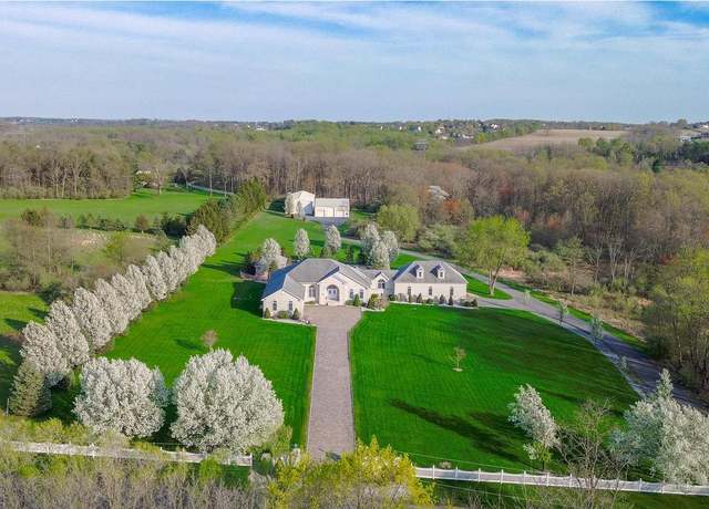 Property at 901 Meyer Rd, Nazareth, PA 18064, 6 beds, 3.5 baths