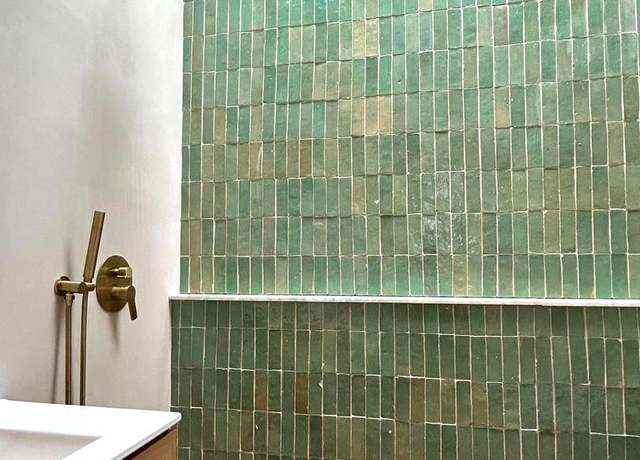 Property at 1735 S Cleveland St, Philadelphia, PA 19145, 2 beds, 2 baths