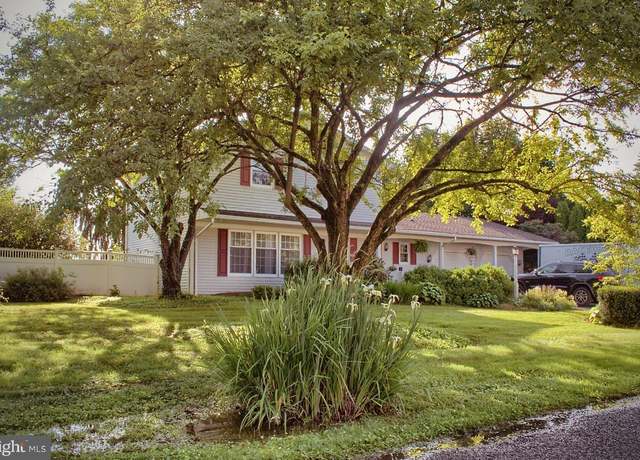 Property at 209 S 18th St, Lewisburg, PA 17837, 3 beds, 2.5 baths