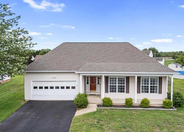 Property at 134 Winterton Ln, Dover, DE 19904, 3 beds, 2 baths