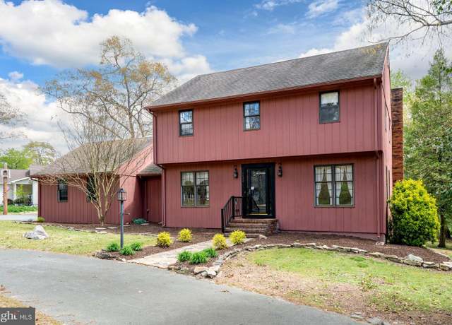 Property at 7648 Grace Cir, Seaford, DE 19973, 4 beds, 2.5 baths