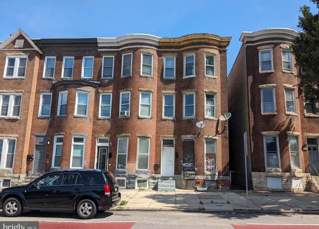 Property at 816 North Ave E, Baltimore, MD 21202, 4 beds, 2 baths