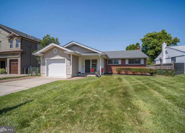 Property at 10008 Sinnott Dr, Bethesda, MD 20817, 4 beds, 3 baths