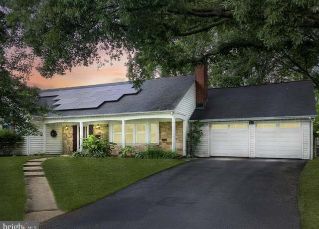 Property at 3012 Spark Ln, Bowie, MD 20715, 4 beds, 3 baths
