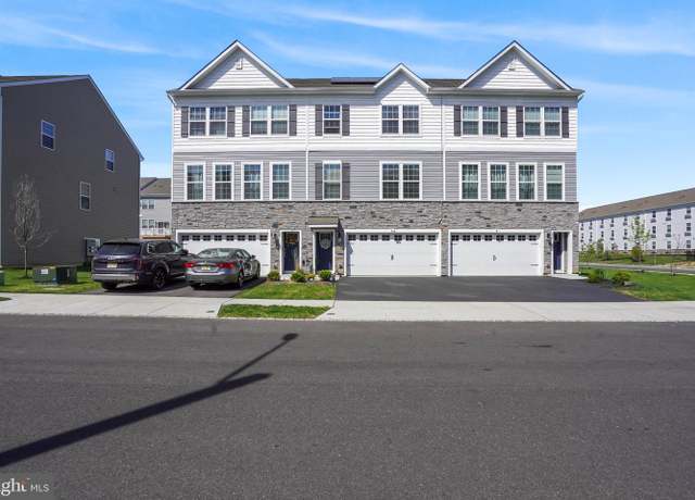 Property at 33 Sisters Farmstead, Mount Laurel, NJ 08054, 3 beds, 3.5 baths
