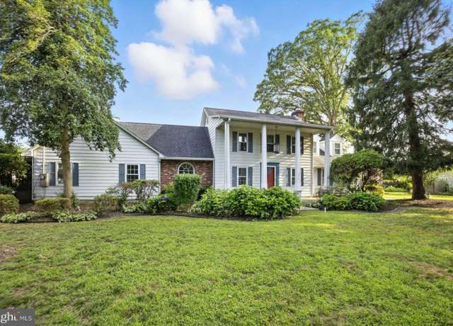 Property at 1825 Washington Ave, Vineland, NJ 08361, 4 beds, 2.5 baths