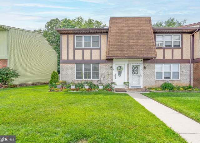 Property at 1964 E Oak Rd Unit H1, Vineland, NJ 08361, 3 beds, 1.5 baths