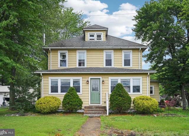 Property at 42 Jackson, Swedesboro, NJ 08085, 4 beds, 2.5 baths