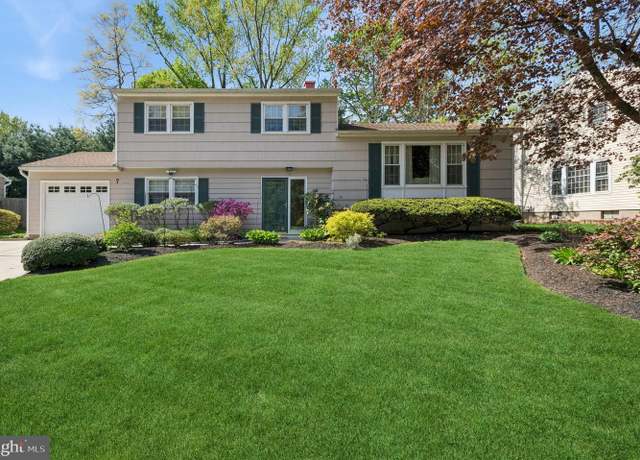 Property at 7 Darrah Ln E, Lawrenceville, NJ 08648, 4 beds, 2 baths