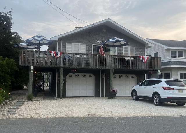 Property at 18 N 19th St, Surf City, NJ 08008, 4 beds, 3 baths