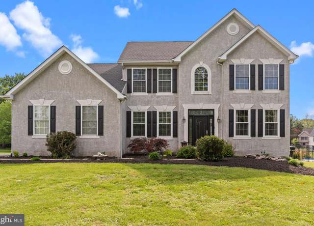 Property at 217 2nd Street Pike, Churchville, PA 18966, 4 beds, 2 baths