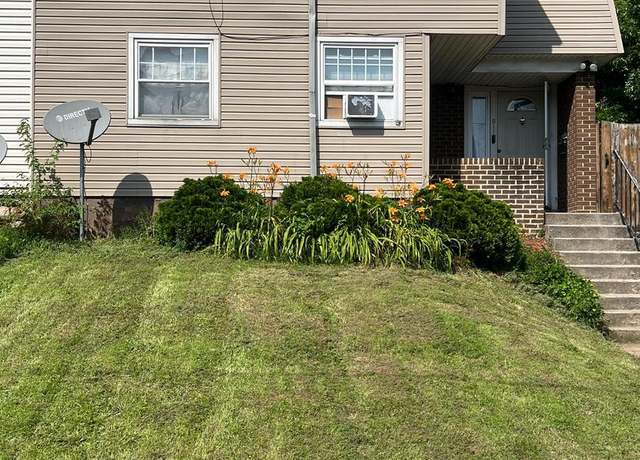 Property at 511 S 2nd St, Steelton, PA 17113, 2 beds, 1 bath
