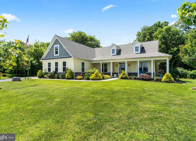 Property at 286 Varick Trl, Hedgesville, WV 25427, 3 beds, 2 baths
