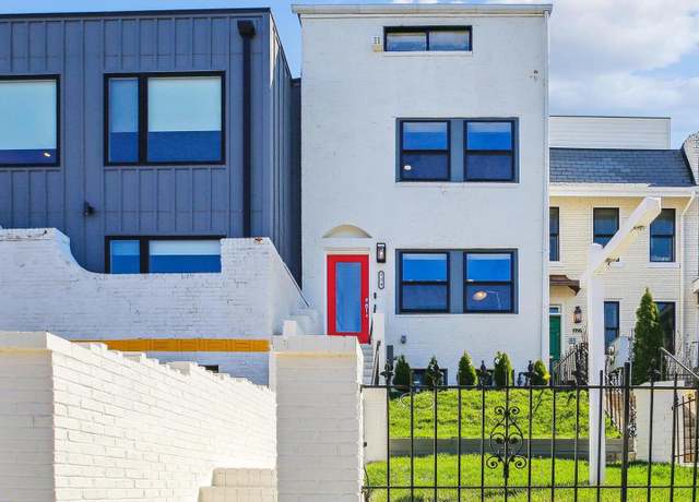 Property at 329 15th St NE, Washington, DC 20002, 5 beds, 4 baths