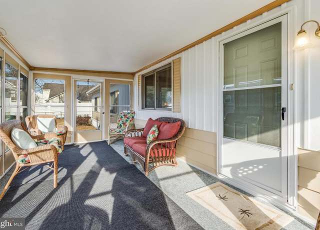 Property at 18020 Howard Dr, Rehoboth Beach, DE 19971, 2 beds, 1.5 baths