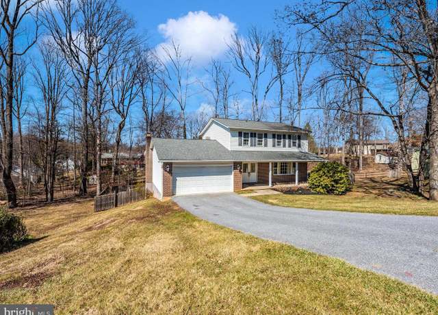 Property at 1004 Bruce Ct, Sykesville, MD 21784, 3 beds, 3.5 baths