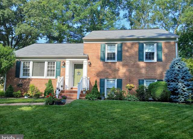 Property at 616 Crocus Dr, Rockville, MD 20850, 4 beds, 3 baths