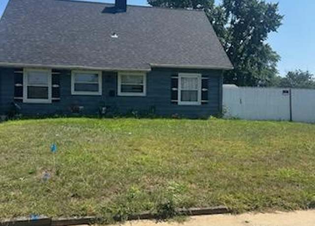 Property at 80 Brooklawn Dr, Willingboro, NJ 08046, 4 beds, 2 baths