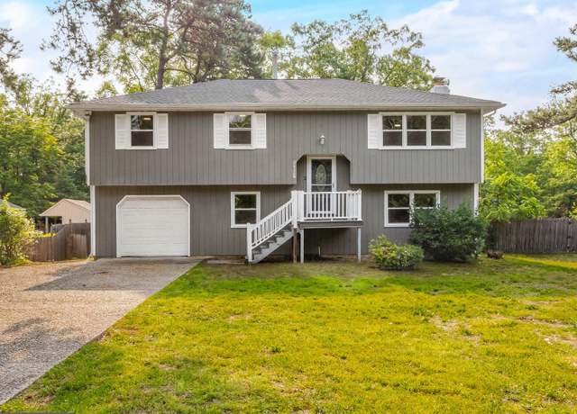 Property at 2430 Richards Ave, Atco, NJ 08004, 4 beds, 2 baths