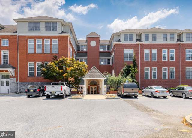 Property at 100 Aura Rd #309, Clayton, NJ 08312, 1 bed, 1 bath