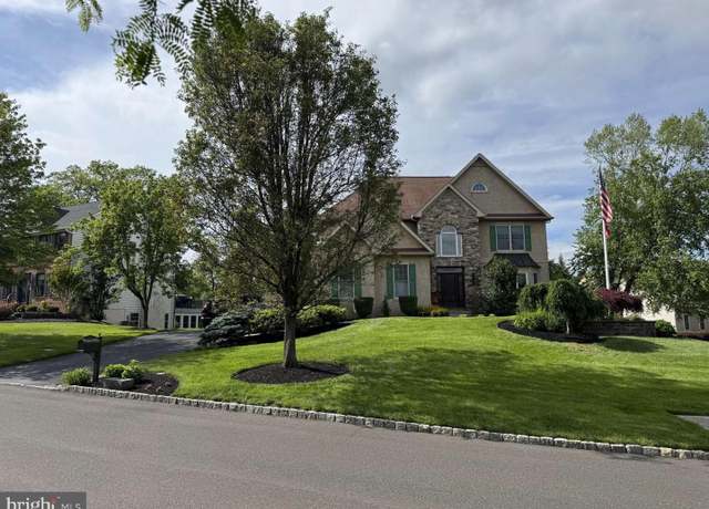 Property at 13 Cedar Crest Ct, Doylestown, PA 18901, 4 beds, 2.5 baths