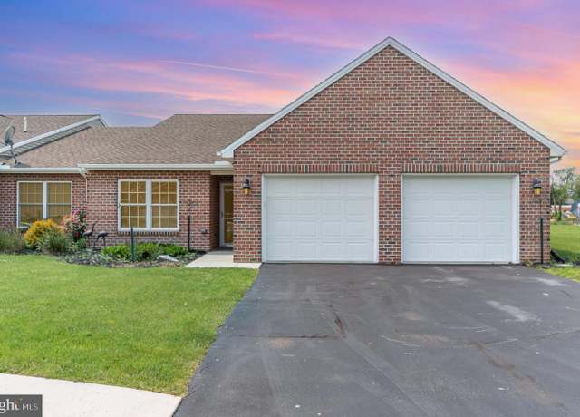 Property at 115 Blackbird Ln, Shippensburg, PA 17257, 3 beds, 2.5 baths