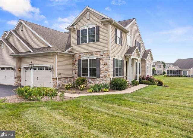 Property at 427 Carmella Dr, Mechanicsburg, PA 17050, 3 beds, 3 baths