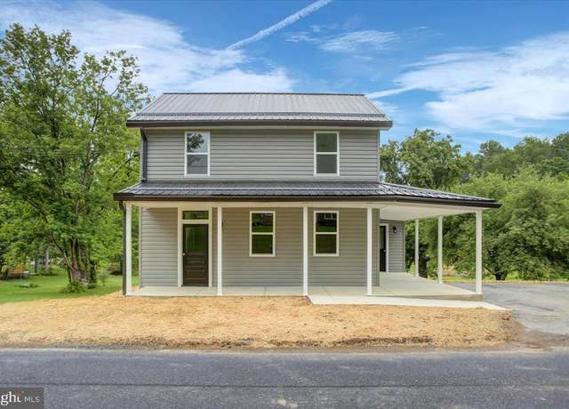 Property at 580 Cleveland Ave, Waynesboro, PA 17268, 3 beds, 2 baths