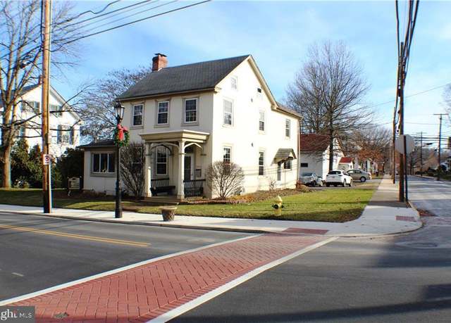 Property at 129-135 S S Main St, Coopersburg, PA 18036, 3 beds, 1.5 baths