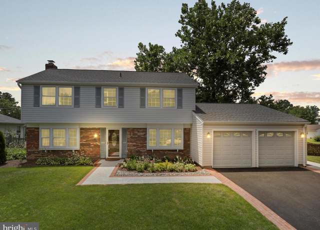 Property at 13129 Pennerview Ln, Fairfax, VA 22033, 4 beds, 2.5 baths