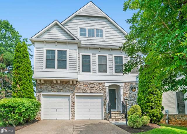 Property at 5607 Tower Hill Cir, Alexandria, VA 22315, 4 beds, 3.5 baths