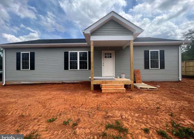 Property at 33 Barrington Dr, Stanardsville, VA 22973, 3 beds, 2 baths
