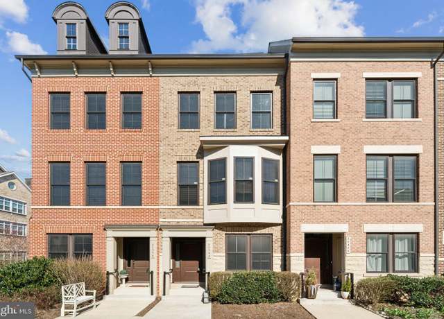 Property at 20398 Codman Dr, Ashburn, VA 20147, 3 beds, 3.5 baths