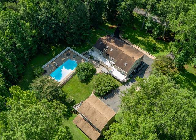 Property at 8314 Old Mill Ln, Spotsylvania, VA 22551, 4 beds, 3 baths