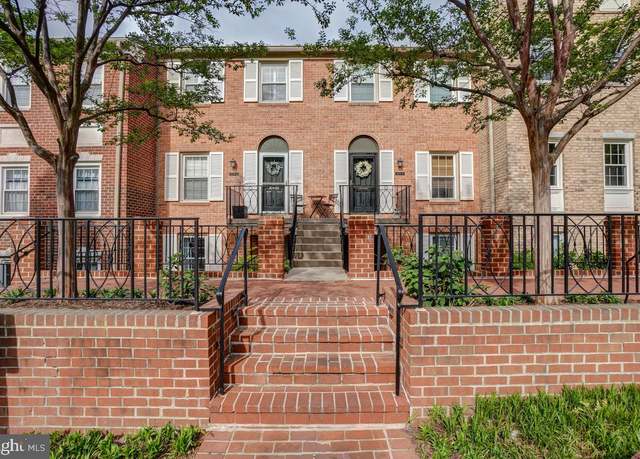Property at 3275 Sutton Pl NW Unit C, Washington, DC 20016, 2 beds, 2.5 baths