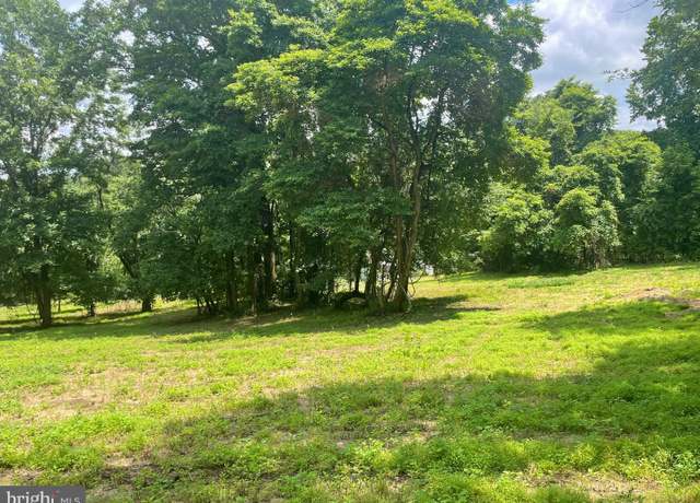 Property at 1077 Yorklyn Rd, Hockessin, DE 19707