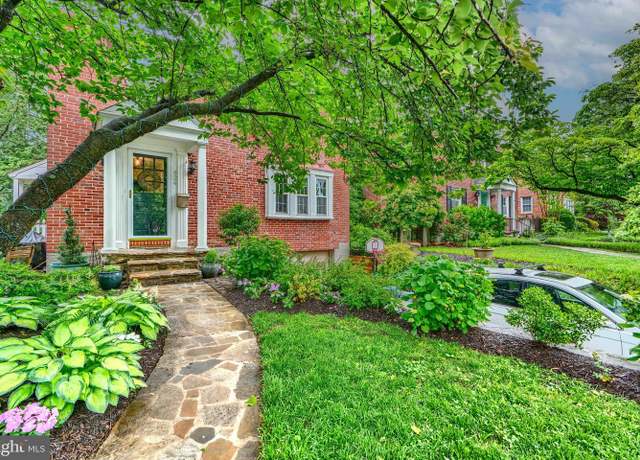 Property at 624 Overbrook Rd, Baltimore, MD 21212, 3 beds, 2.5 baths