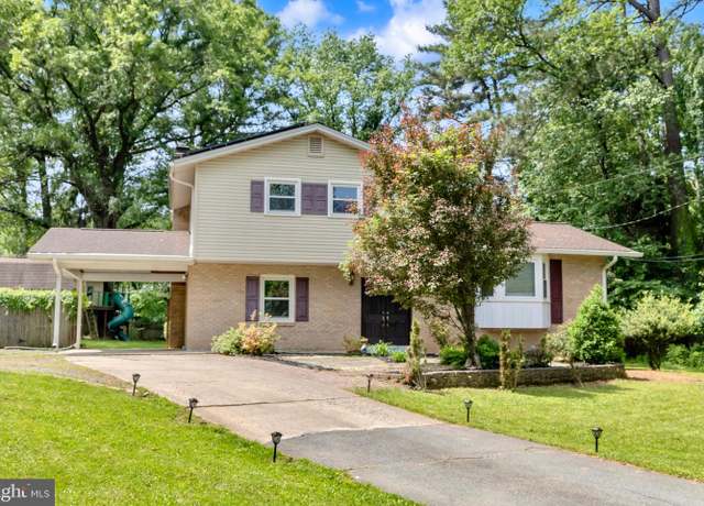 Property at 1 Bethayres Ct, Derwood, MD 20855, 4 beds, 4 baths