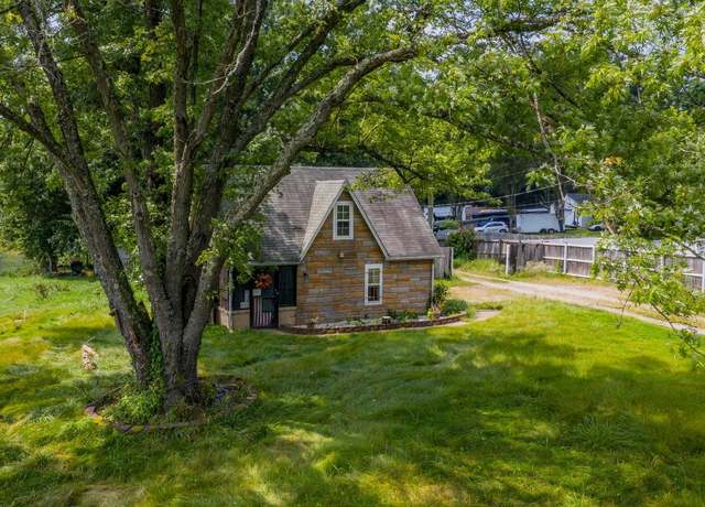 Property at 7601 S Osborne Rd, Upper Marlboro, MD 20772, 1 bed, 1.5 baths