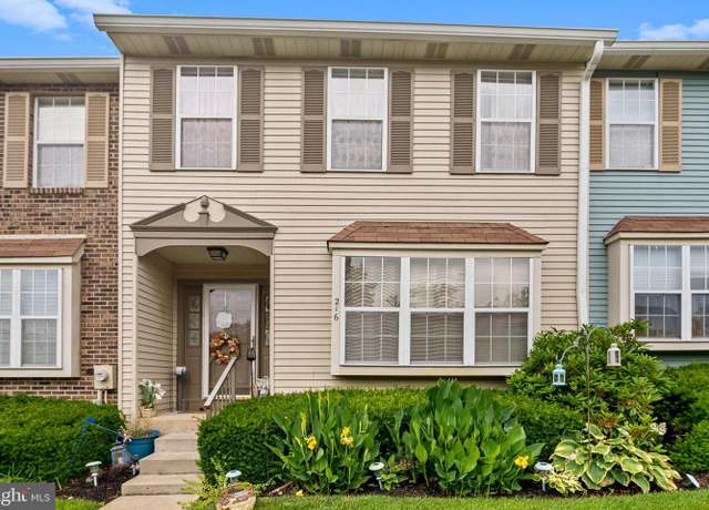 Property at 216 Martins Way, Mount Laurel, NJ 08054, 3 beds, 3.5 baths