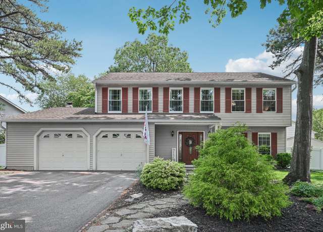 Property at 23 Masters Cir, Marlton, NJ 08053, 4 beds, 2.5 baths