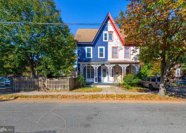 Property at 24 S Giles St, Bridgeton, NJ 08302, 3 beds, 2 baths