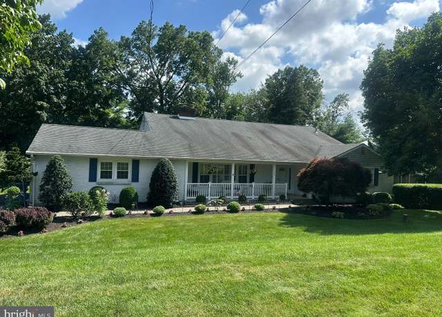 Property at 126 Bruce Rd, Washington Crossing, PA 18977, 4 beds, 3 baths